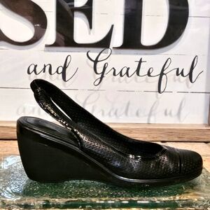 Cole Haan Slingback Pumps Wedge Heel Nike Air Black Sz 9